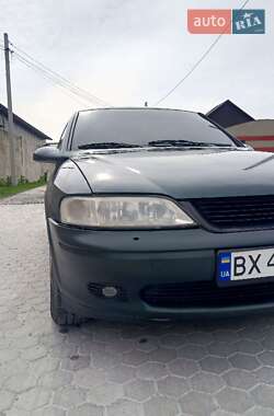 Лифтбек Opel Vectra 1999 в 