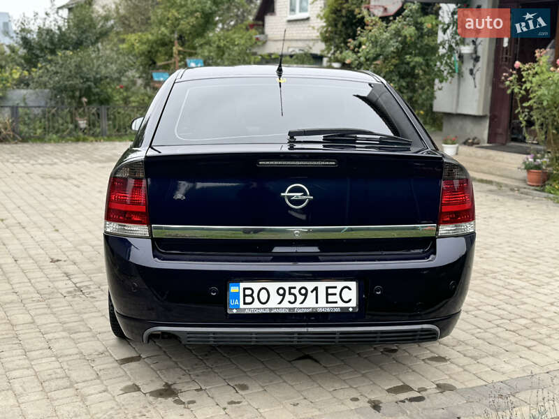 Ліфтбек Opel Vectra 2003 в Тернополі