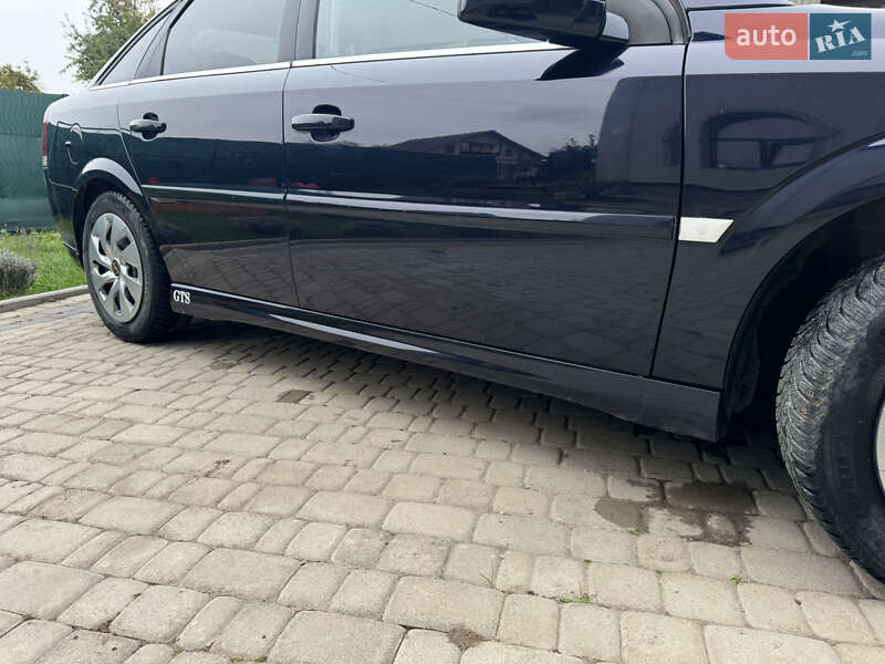 Ліфтбек Opel Vectra 2003 в Тернополі