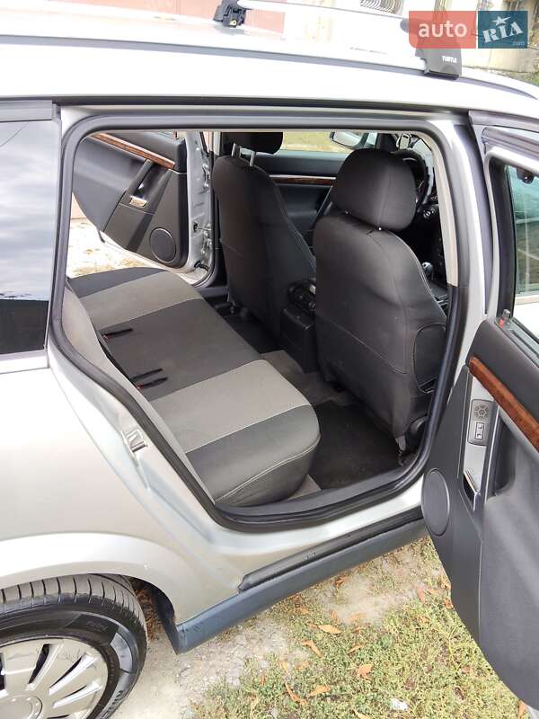 Универсал Opel Vectra 2004 в Полтаве фото 5 Универсал Opel Vectra 2004 в Полтаве