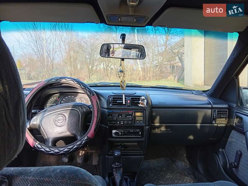 Седан Opel Vectra 1994 в 