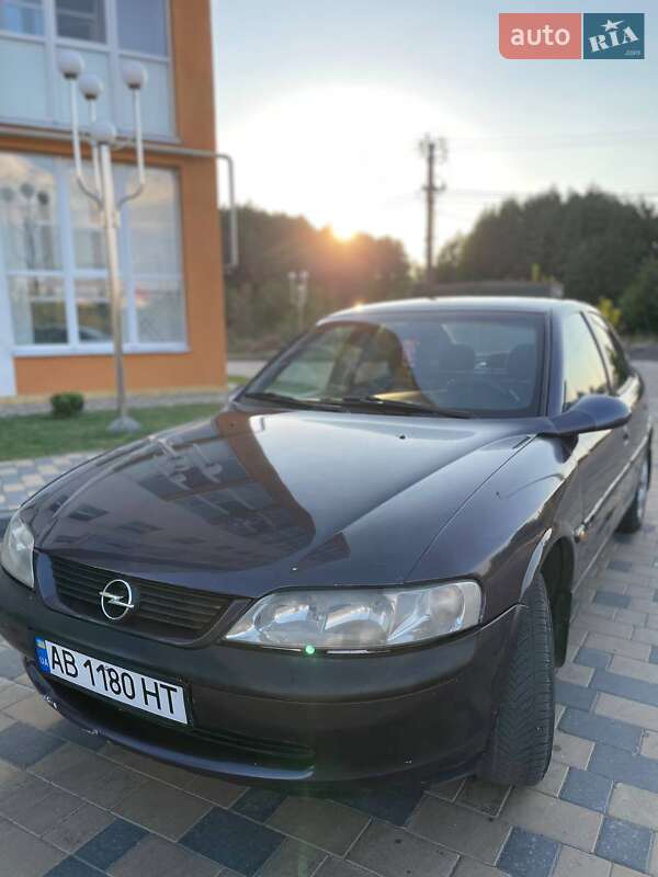 Седан Opel Vectra 1996 в Виннице