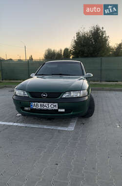 Седан Opel Vectra 1996 в Виннице
