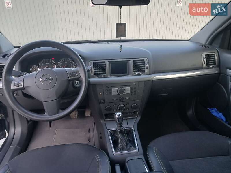 Седан Opel Vectra 2006 в Киеве