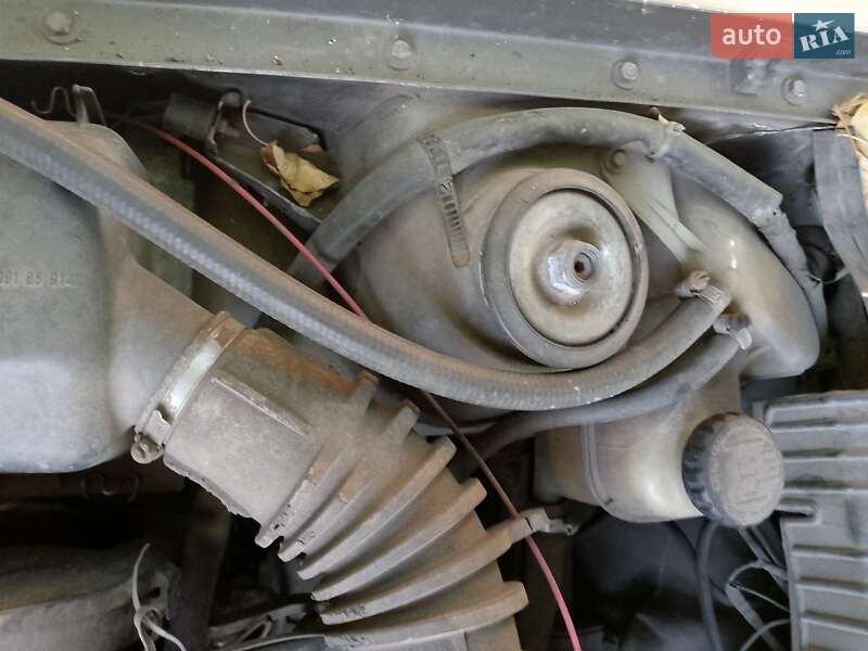 Седан Opel Vectra 1992 в Онуфриевке