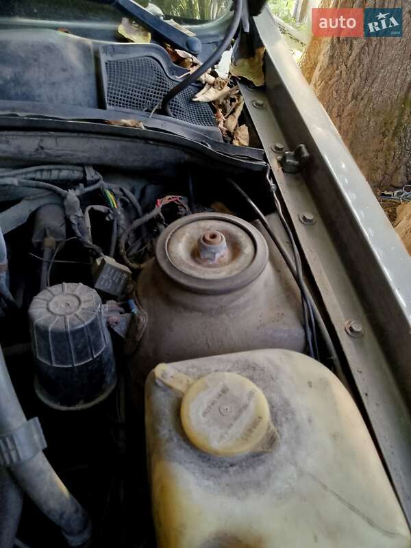 Седан Opel Vectra 1992 в Онуфриевке