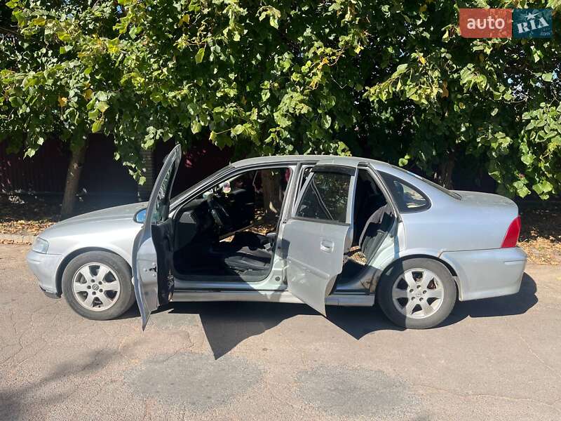 Седан Opel Vectra 2001 в Коростені