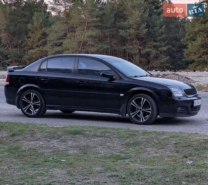 Седан Opel Vectra 2005 в Каменском