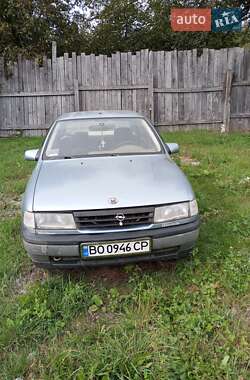Седан Opel Vectra 1988 в Борщеве