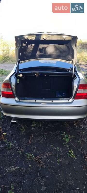 Седан Opel Vectra 1996 в Полтаве