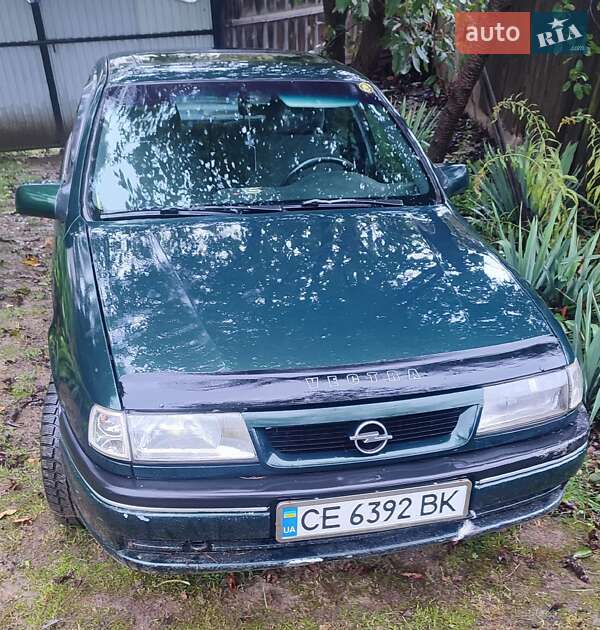 Седан Opel Vectra 1995 в Черновцах