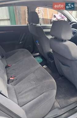 Седан Opel Vectra 2003 в 