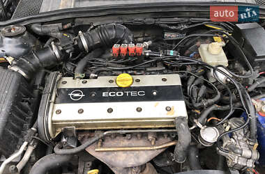 Универсал Opel Vectra 1997 в 