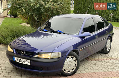 Лифтбек Opel Vectra 1997 в 