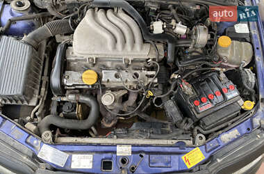 Лифтбек Opel Vectra 1997 в 