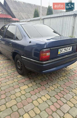 Седан Opel Vectra 1994 в 