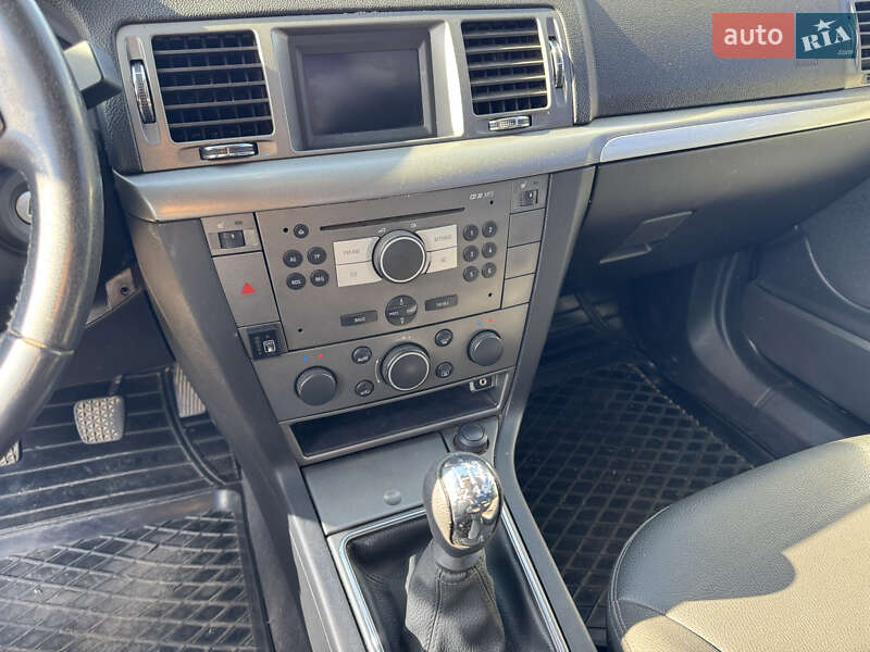 Седан Opel Vectra 2008 в Кропивницком