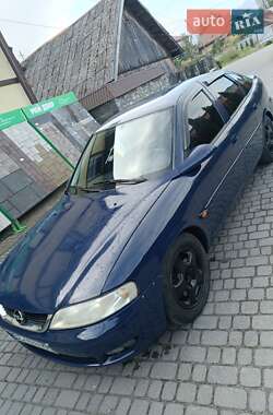 Лифтбек Opel Vectra 2001 в Сколе