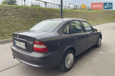 Седан Opel Vectra 1996 в 