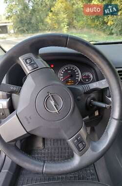 Универсал Opel Vectra 2008 в 
