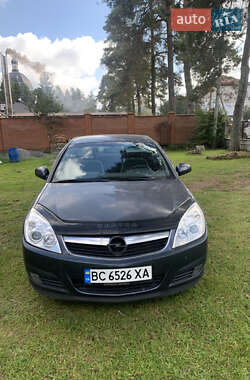 Седан Opel Vectra 2006 в Львове