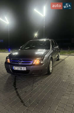 Лифтбек Opel Vectra 2003 в Ивано-Франковске