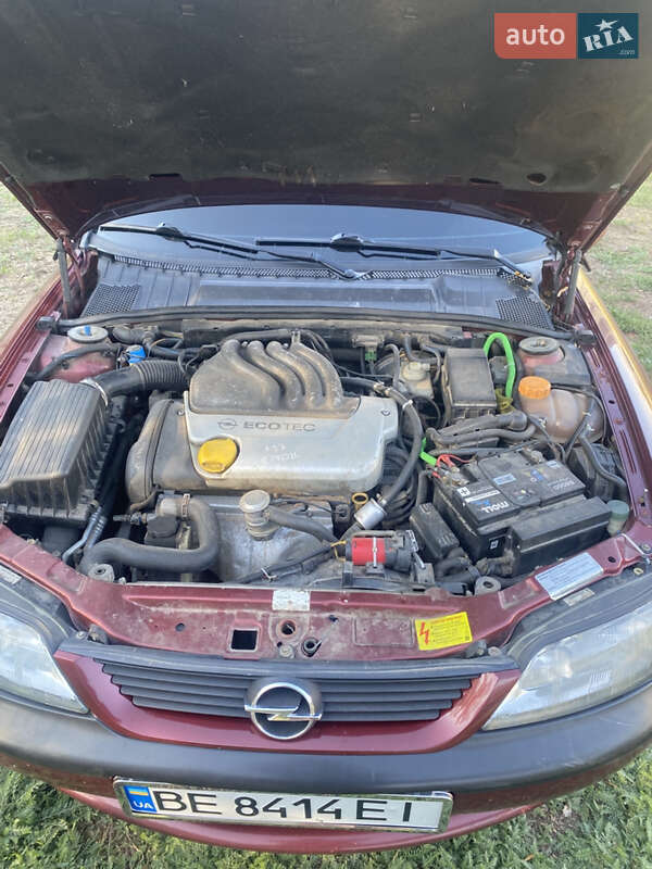 Лифтбек Opel Vectra 1997 в Одессе