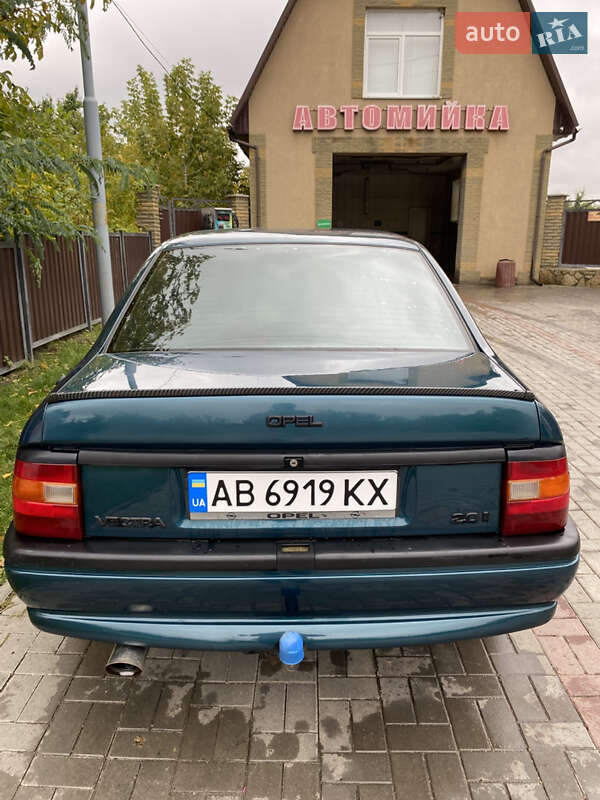 Седан Opel Vectra 1994 в Могилев-Подольске