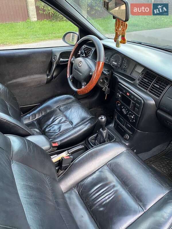 Седан Opel Vectra 1999 в Івано-Франківську фото 11 Седан Opel Vectra 1999 в Івано-Франківську