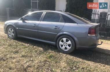 Седан Opel Vectra 2002 в Ужгороде