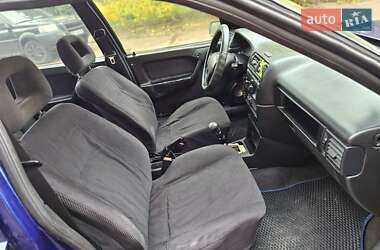 Седан Opel Vectra 1991 в 