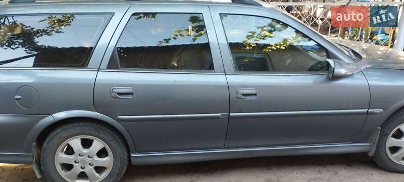 Універсал Opel Vectra 2001 в Білгороді-Дністровському