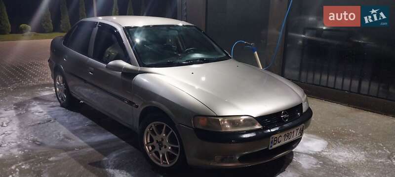 Седан Opel Vectra 1997 в Львове фото 5 Седан Opel Vectra 1997 в Львове