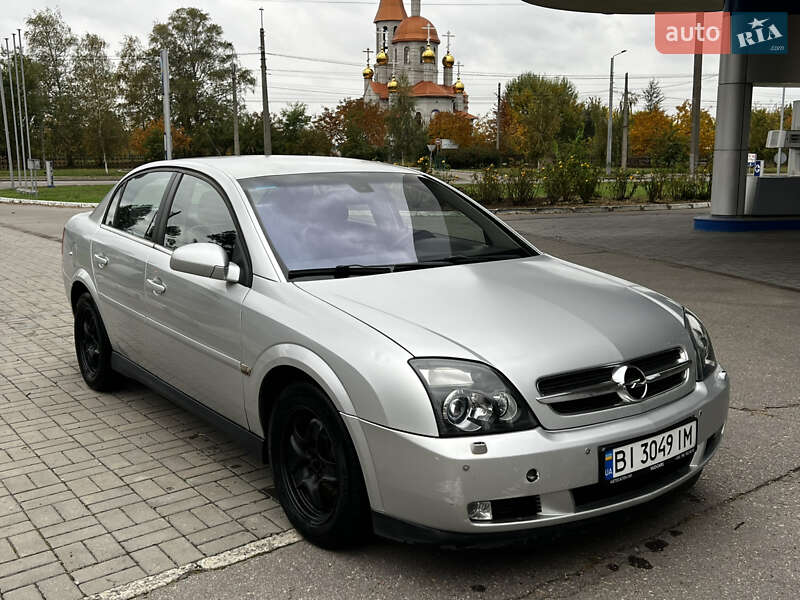 Седан Opel Vectra 2005 в Кременчуге