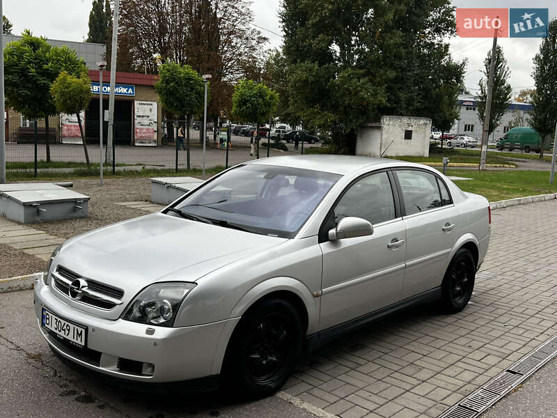 Седан Opel Vectra 2005 в Кременчуге