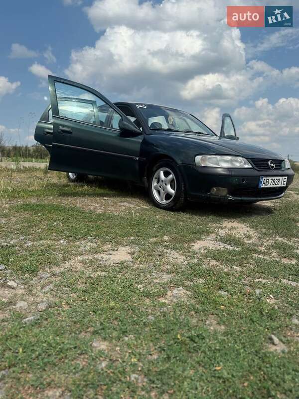 Седан Opel Vectra 1998 в Жмеринке