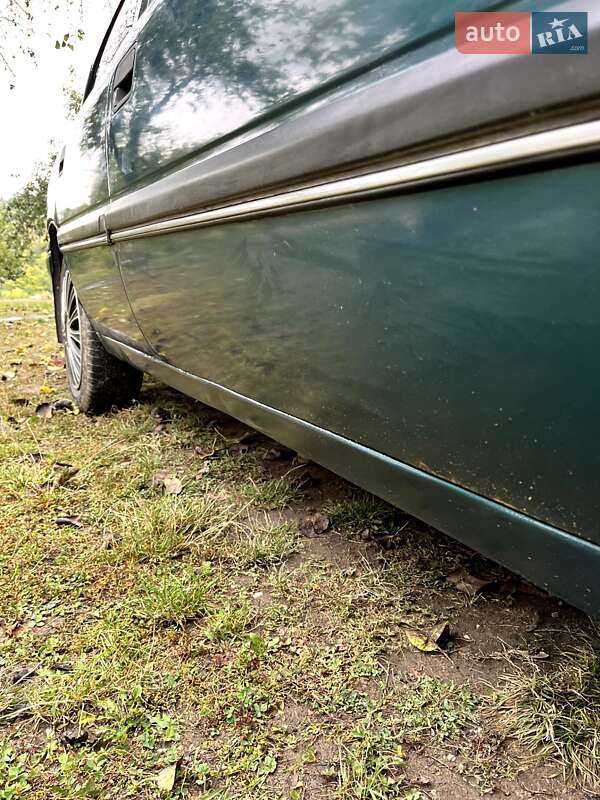 Седан Opel Vectra 1995 в Умани