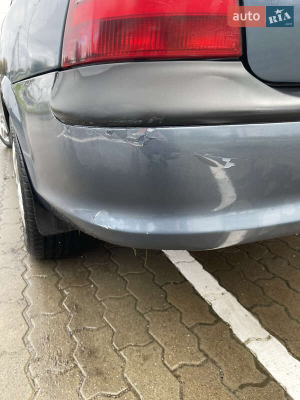 Седан Opel Vectra 1998 в Бродах