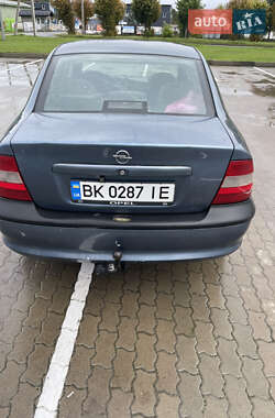 Седан Opel Vectra 1998 в 