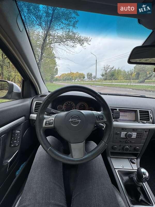 Седан Opel Vectra 2007 в Черкасах фото 11 Седан Opel Vectra 2007 в Черкасах