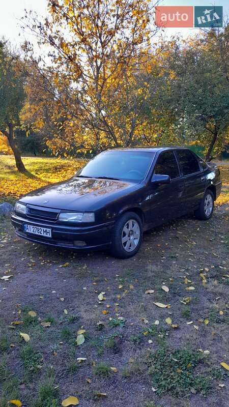 Седан Opel Vectra 1990 в Черкасах