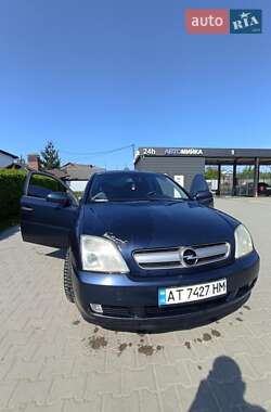 Седан Opel Vectra 2002 в Косове