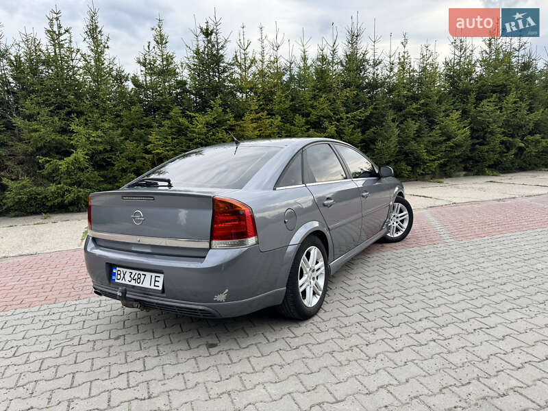 Седан Opel Vectra 2004 в Шепетовке