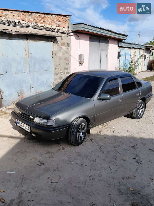 Седан Opel Vectra 1989 в Каменском