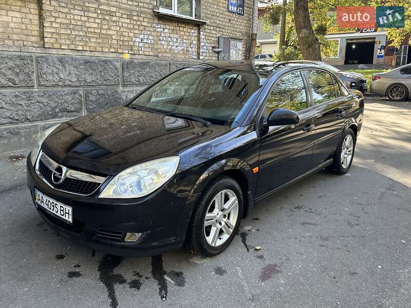 Седан Opel Vectra 2006 в Киеве