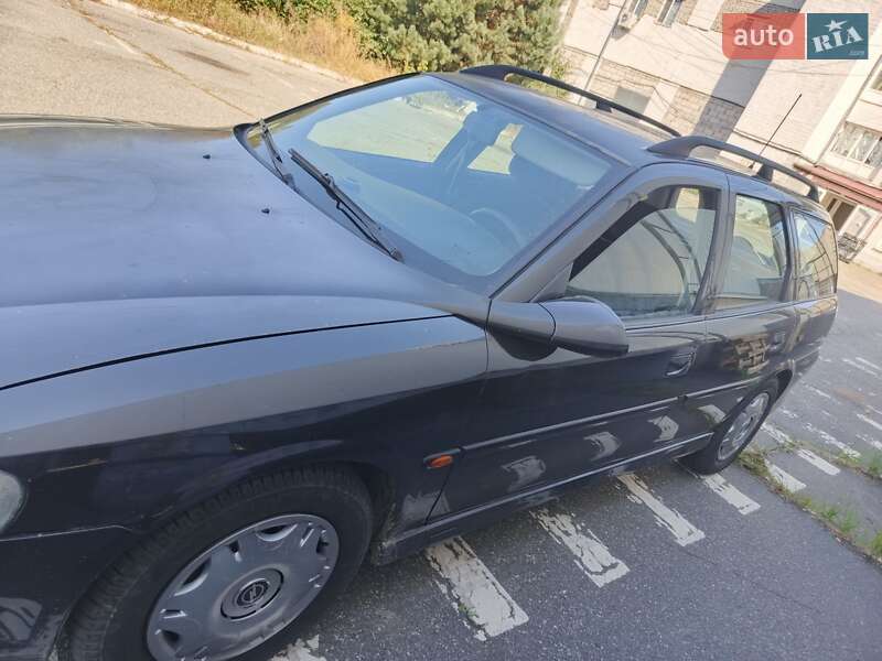 Универсал Opel Vectra 2002 в Киеве