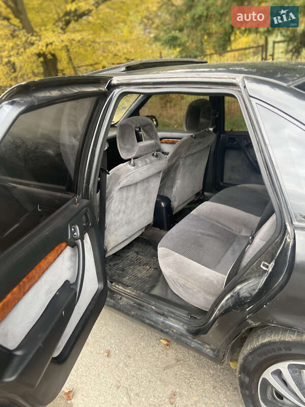 Седан Opel Vectra 1993 в Самборі