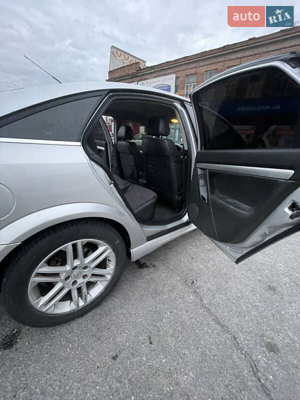 Ліфтбек Opel Vectra 2002 в Кременчуці фото 10 Ліфтбек Opel Vectra 2002 в Кременчуці