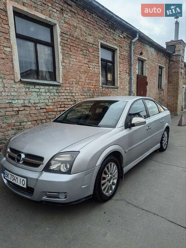 Лифтбек Opel Vectra 2004 в Ровно