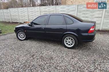 Седан Opel Vectra 1997 в  фото 4 Седан Opel Vectra 1997 в